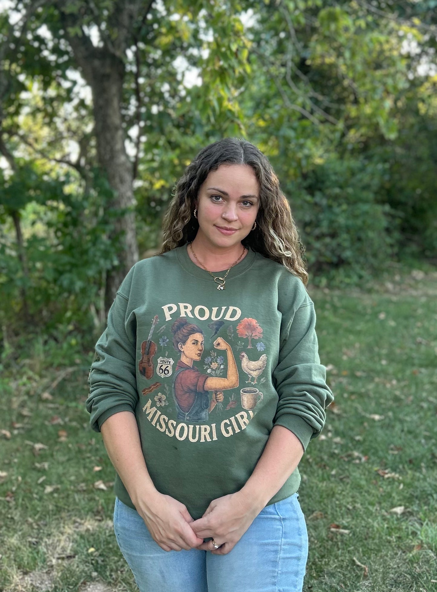 PROUD MISSOURI GIRL CREW SWEATSHIRT