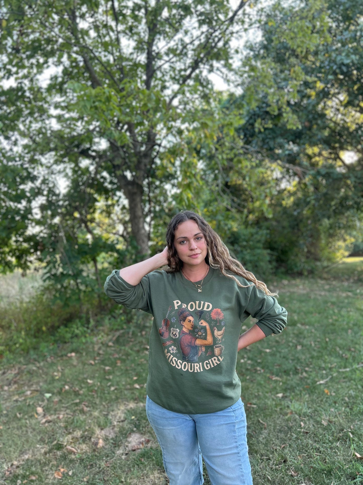 PROUD MISSOURI GIRL CREW SWEATSHIRT
