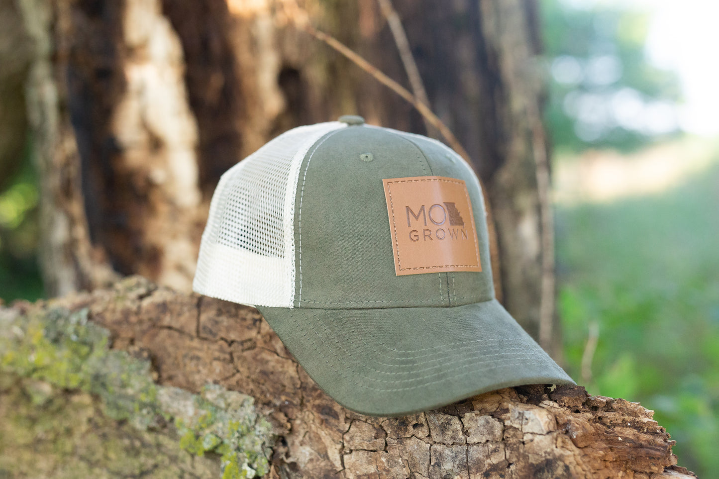 GREEN MOGROWN TRUCKER HAT WITH PATCH