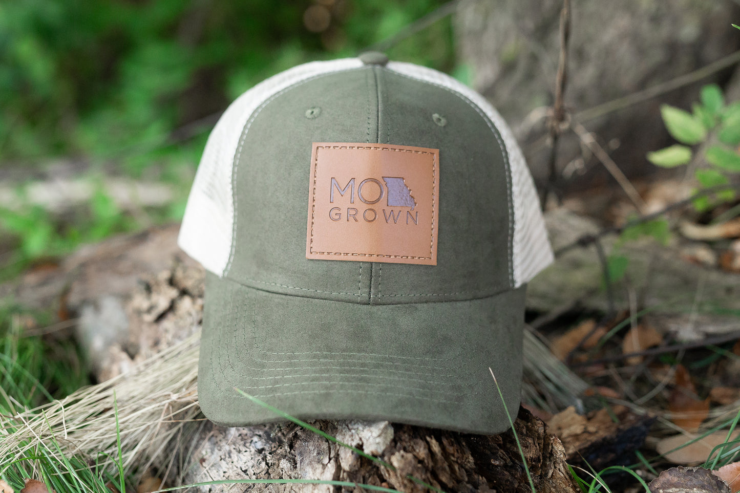 GREEN MOGROWN TRUCKER HAT WITH PATCH
